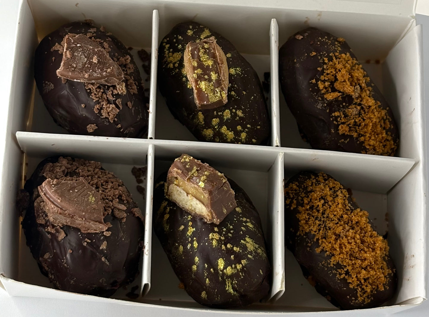6 Stuffed Medjool Dates- Mixed Box